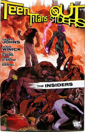 [Teen Titans / Outsiders - The Insiders]