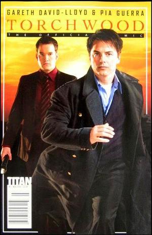 [Torchwood Comic Issue #3 (Cover B - photo)]