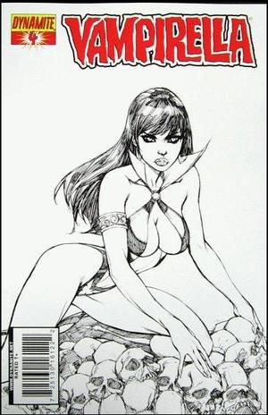 [Vampirella (series 4) #4 (Incentive B&W Cover - Ale Garza)]