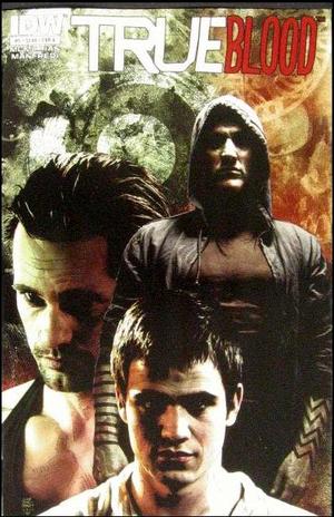 [True Blood (series 2) #5 (Cover A - Tim Bradstreet)]