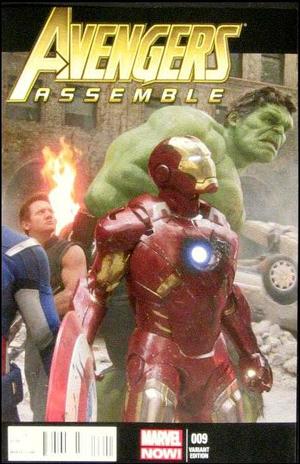 [Avengers Assemble (series 2) No. 9 (variant wraparound photo cover)]