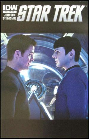 [Star Trek (series 5) #16 (Retailer Incentive Cover B - photo)]