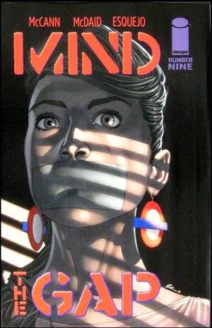 [Mind the Gap #9 (standard cover - Rodin Esquejo)]