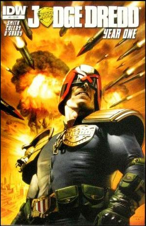 [Judge Dredd: Year One #2 (regular cover - Greg Staples)]