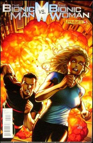 [Bionic Man Vs. Bionic Woman #5 (Cover A - Sean Chen)]