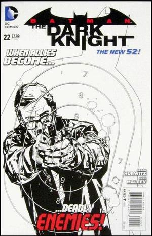 [Batman: The Dark Knight (series 2) 22 (variant sketch cover)]