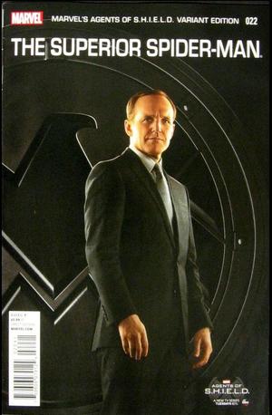 [Superior Spider-Man No. 22 (variant Agents of S.H.I.E.L.D. photo cover)]