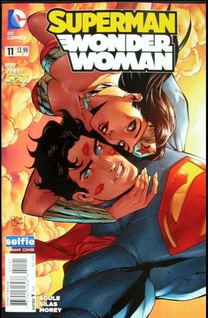 [Superman / Wonder Woman 11 (variant Selfie cover)]