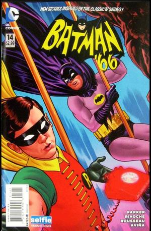 [Batman '66 14 (variant Selfie cover - Joe Quinones)]