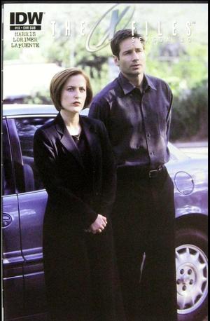 [X-Files Season 10 #16 (variant subscription photo cover)]