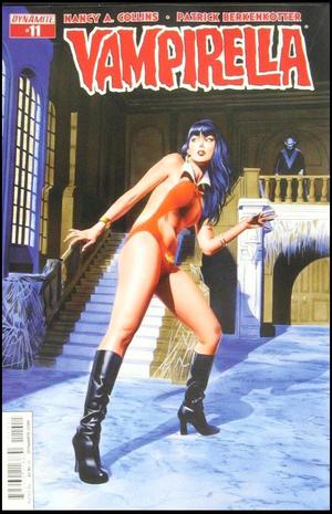 [Vampirella (series 5) #11 (Cover A - Mike Mayhew)]