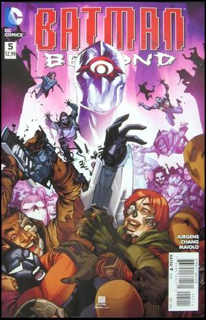 [Batman Beyond (series 5) 5 (standard cover - Bernard Chang)]
