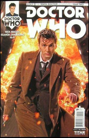 [Doctor Who: The Tenth Doctor Year 2 #9 (Cover B - photo)]