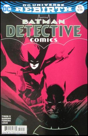 [Detective Comics 935 (1st printing, variant cover - Rafael Albuquerque)]