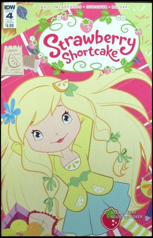 [Strawberry Shortcake (series 4) #4 (variant subscription scented cover - Nicoletta Baldari)]