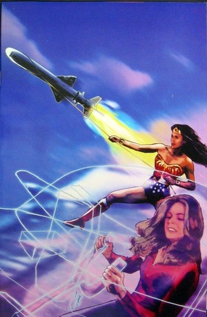 [Wonder Woman '77 Meets the Bionic Woman #3 (Cover C - Cat Staggs Virgin Retailer Incentive)]