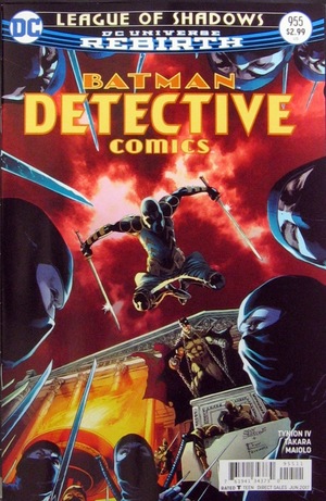 [Detective Comics 955 (standard cover - Eddy Barrows)]