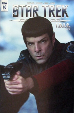 [Star Trek: Boldly Go #18 (Retailer Incentive Cover A - photo)]