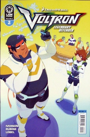 [Voltron (series 5) #2 (regular cover - Mariko Yamashin)]