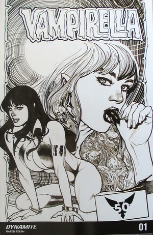 [Vampirella (series 8) #1 (Retailer Incentive Homage B&W Cover - Adam Hughes)]