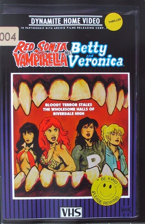 [Red Sonja and Vampirella Meet Betty and Veronica #4 (Cover B - Robert Hack)]