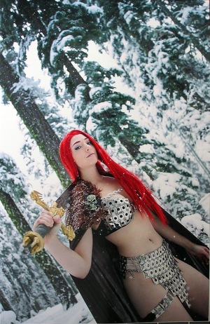 [Red Sonja (series 8) Issue #8 (Retailer Incentive Virgin Cosplay Cover)]