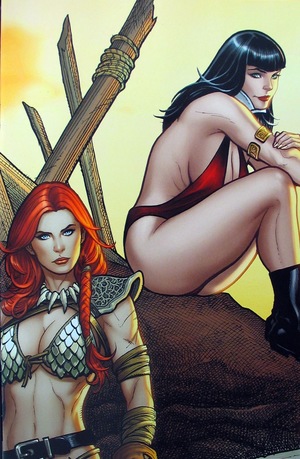 [Vampirella / Red Sonja #2 (FOC Incentive Sneak Peek Virgin Cover - Frank Cho)]