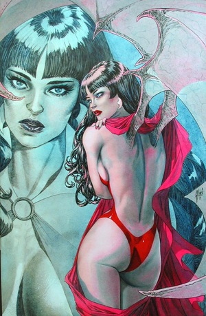 [Vampirella (series 8) #4 (Retailer Incentive Virgin Cover - Guillem March)]