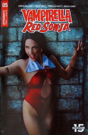 [Vampirella / Red Sonja #5 (Cover E - Cosplay)]