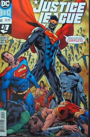 [Justice League (series 4) 41 (standard cover - Bryan Hitch)]