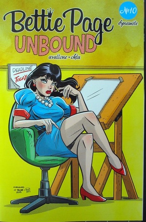 [Bettie Page - Unbound #10 (Cover B - Anthony Marques)]