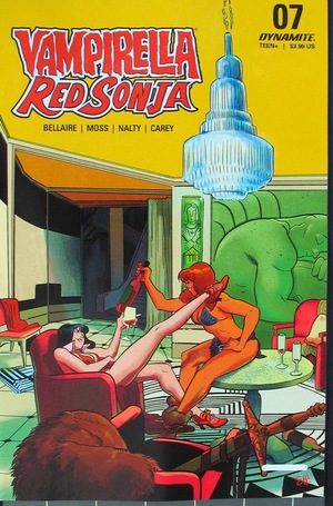 [Vampirella / Red Sonja #7 (Cover B - Erica Henderson)]