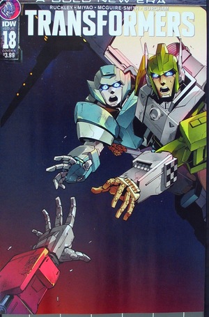 [Transformers (series 3) #18 (Cover A - Umi Miyao)]