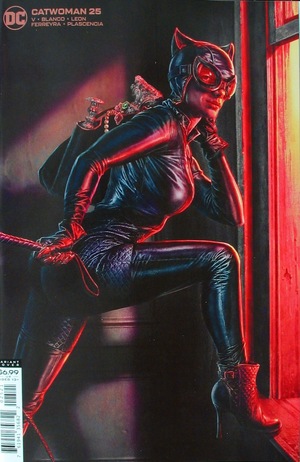 [Catwoman (series 5) 25 (variant cardstock cover - Lee Bermejo)]