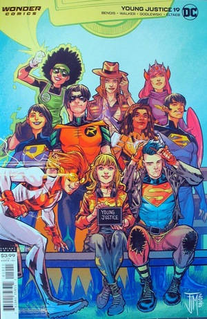 [Young Justice (series 3) 19 (variant cover - Francis Manapul)]