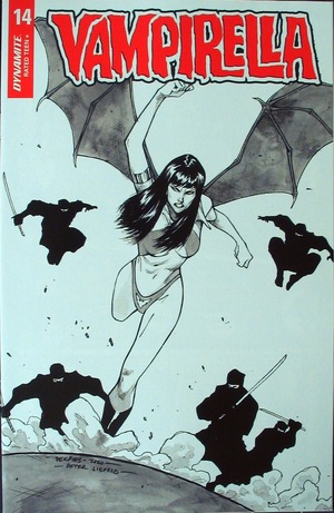 [Vampirella (series 8) #14 (Bonus FOC Incentive B&W Homage Cover - Stephen Mooney)]