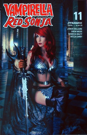 [Vampirella / Red Sonja #11 (Cover D - Cosplay)]