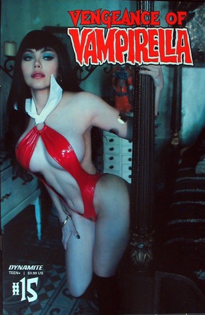 [Vengeance of Vampirella (series 2) #15 (Cover D - Cosplay)]