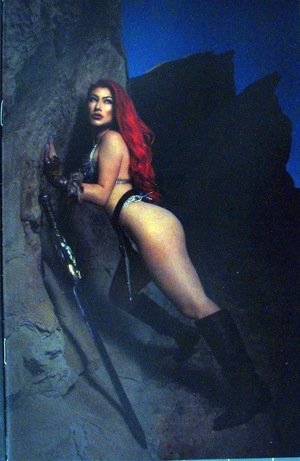 [Red Sonja (series 8) Issue #27 (Bonus FOC Incentive Virgin Cosplay Cover)]
