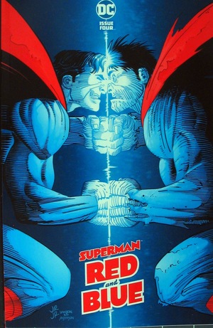 [Superman Red and Blue 4 (standard cover - John Romita Jr.)]