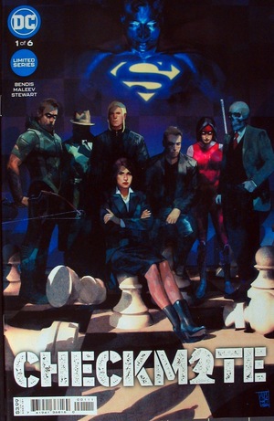 [Checkmate (series 3) 1 (standard cover - Alex Maleev)]