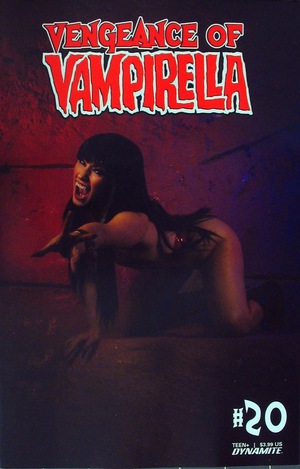 [Vengeance of Vampirella (series 2) #20 (Cover D - Cosplay)]