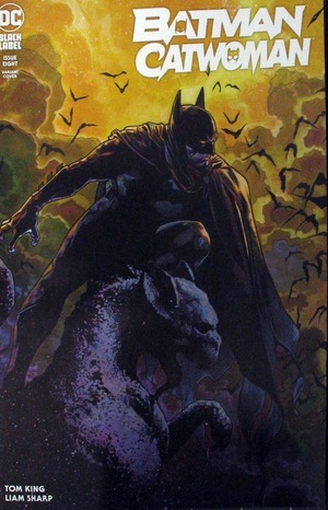 [Batman / Catwoman 8 (variant cover - Travis Charest)]