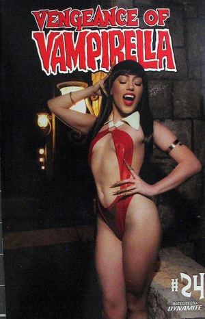 [Vengeance of Vampirella (series 2) #24 (Cover D - Cosplay)]