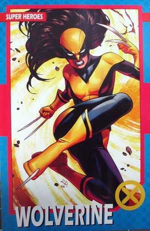 [X-Men (series 6) No. 8 (variant Trading Card cover - Russell Dauterman)]