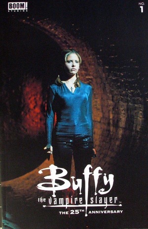 [Buffy the Vampire Slayer - 25th Anniversary Special #1 (variant Buffy photo cover)]