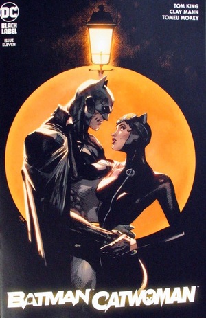 [Batman / Catwoman 11 (standard cover - Clay Mann)]
