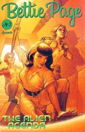 [Bettie Page - The Alien Agenda #2 (Cover C - Stephane Roux)]