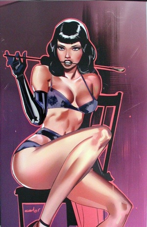 [Bettie Page - The Alien Agenda #4 (Cover N - Celor Full Art Incentive)]