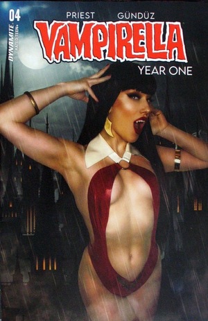 [Vampirella: Year One #4 (Cover E - Cosplay)]